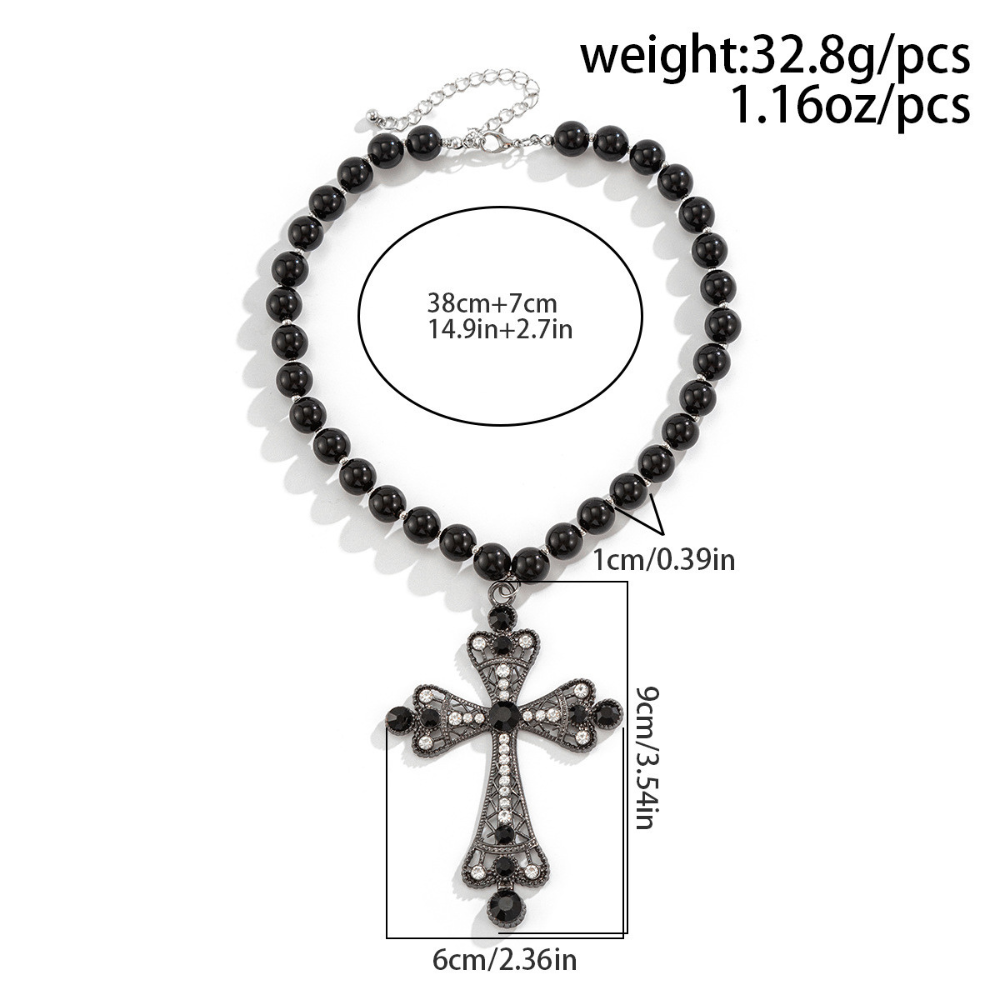 Cross Necklace Combining Pearls and Vintage Luxury（black）